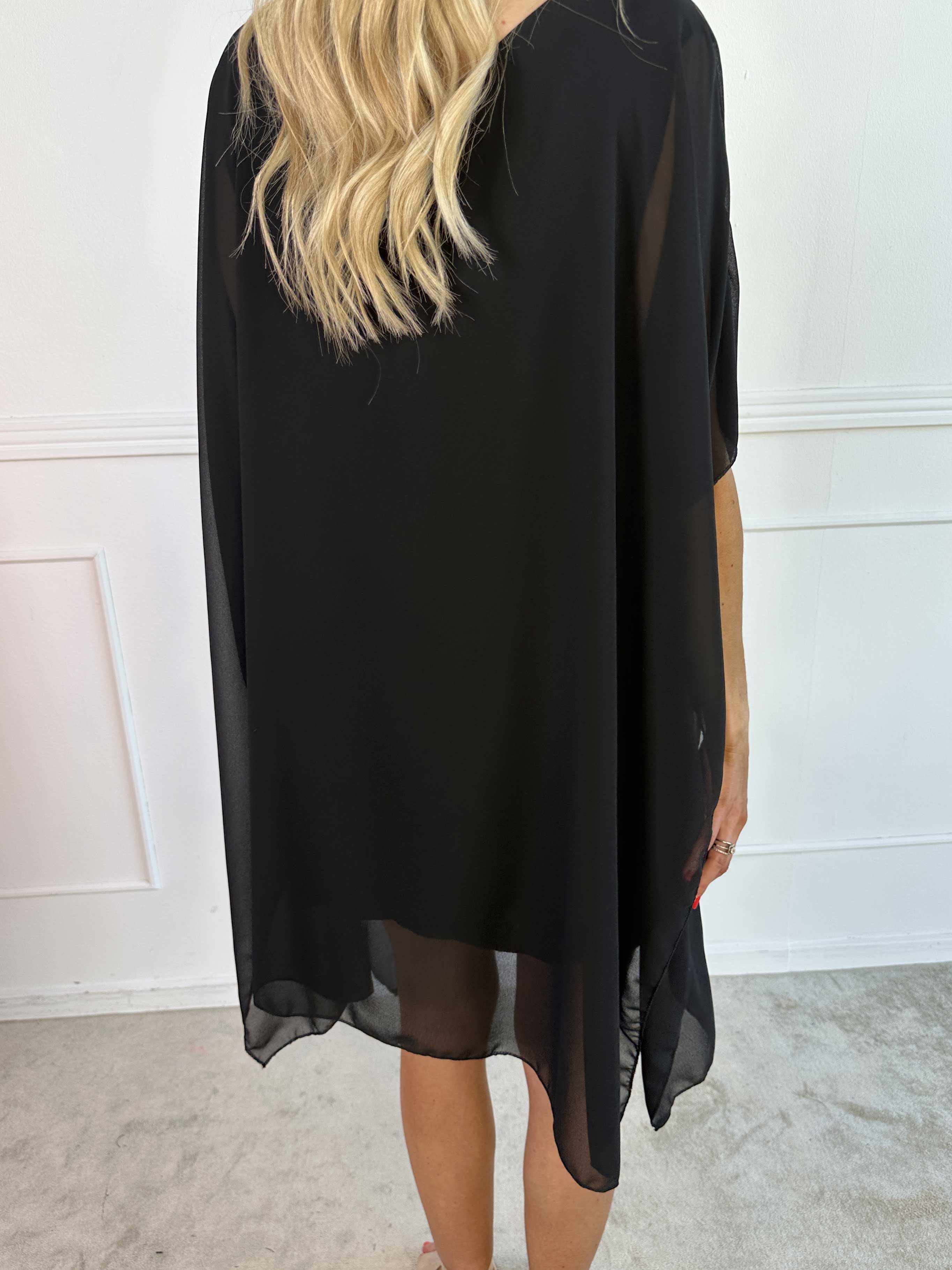 Mirabella Plain - Plus size tunikakjole med chiffonlag og underkjole i viskose